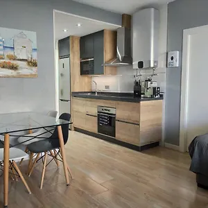  Apartment En Benalbeach